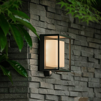 IP65 Solar-Powered Outdoor Wall Light